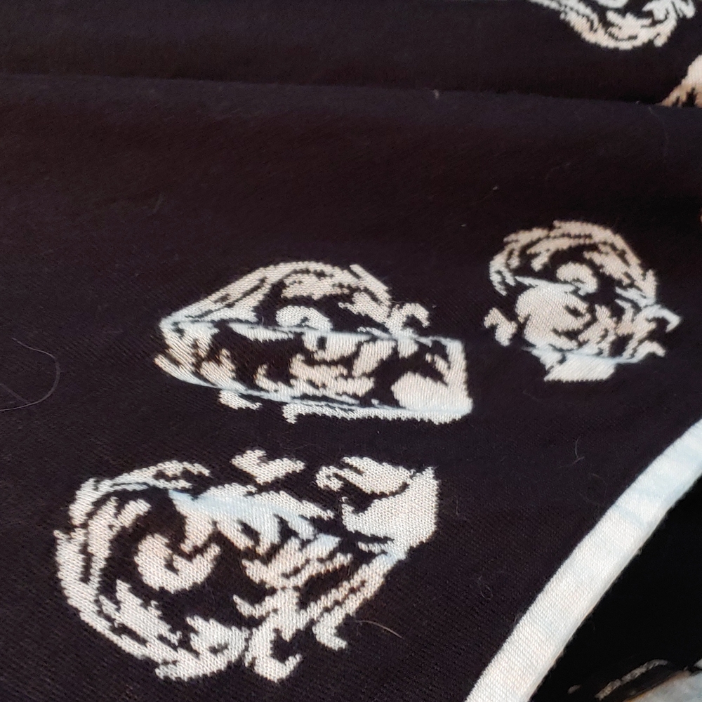 Vest - Picture 4 of 4